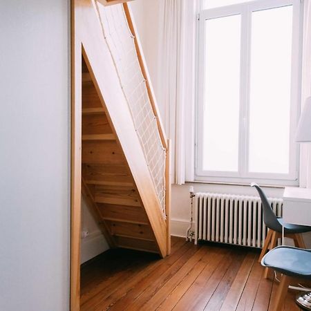 Charming Apartment With Terrace In Lille Exterior photo